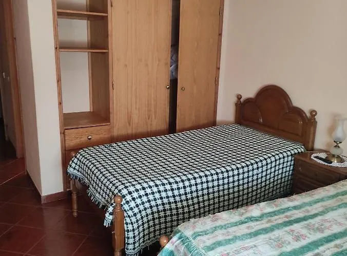 מלון Casa Do Serrinho *